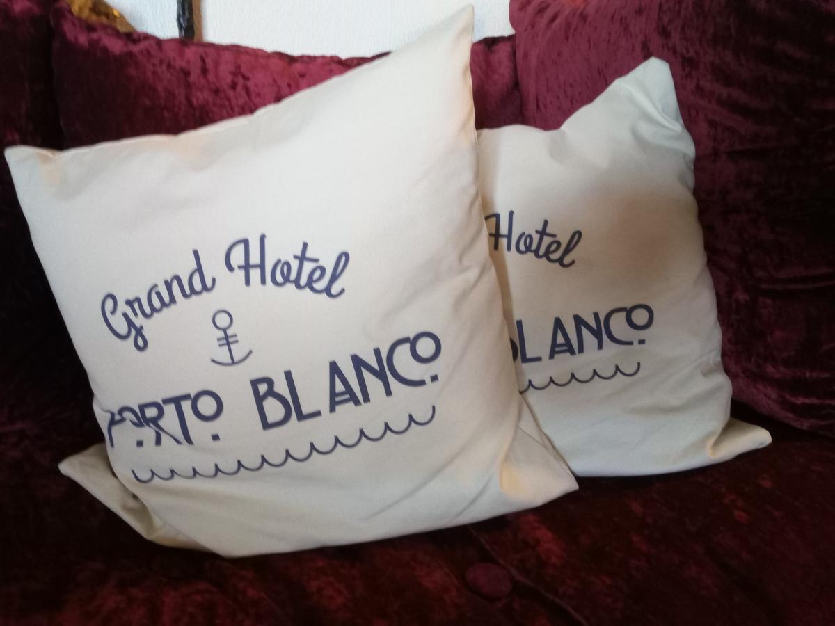 Penvénan Grand Hotel De Port Blanc מראה חיצוני תמונה
